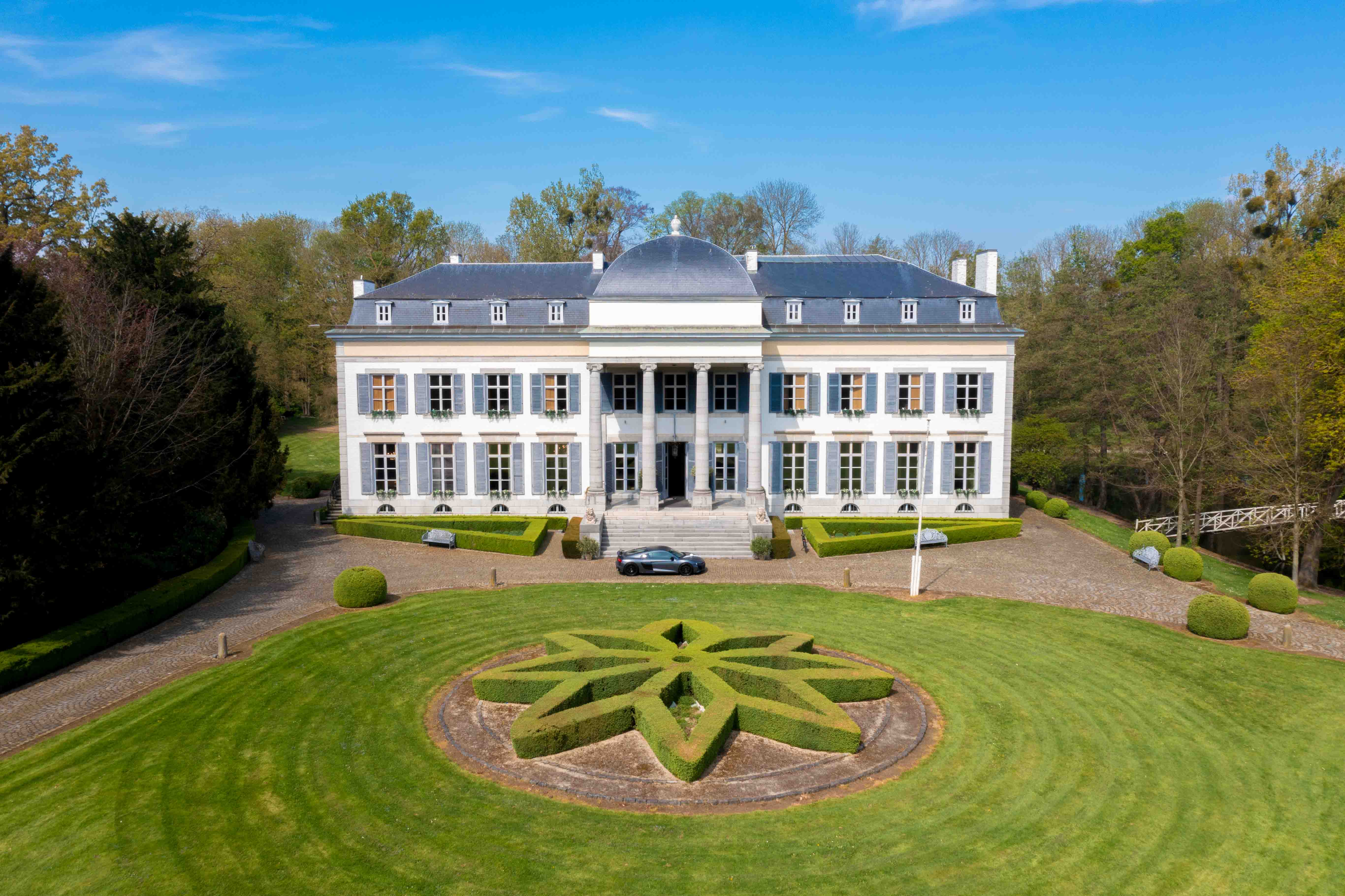 Mina Studios Wedding Photography & Video Locaties in Limburg 1